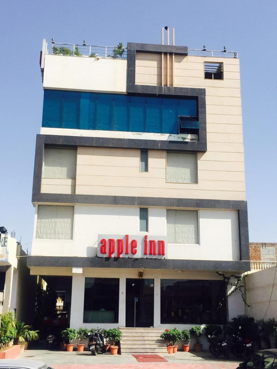 Tgi 애플 인 호텔 자이푸르 외부 사진